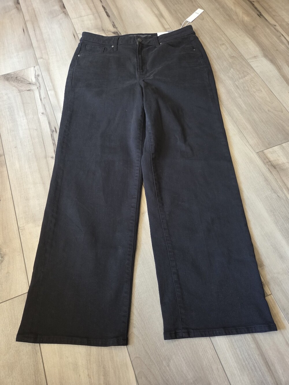 Chico's High Rise Straight Leg Jeans